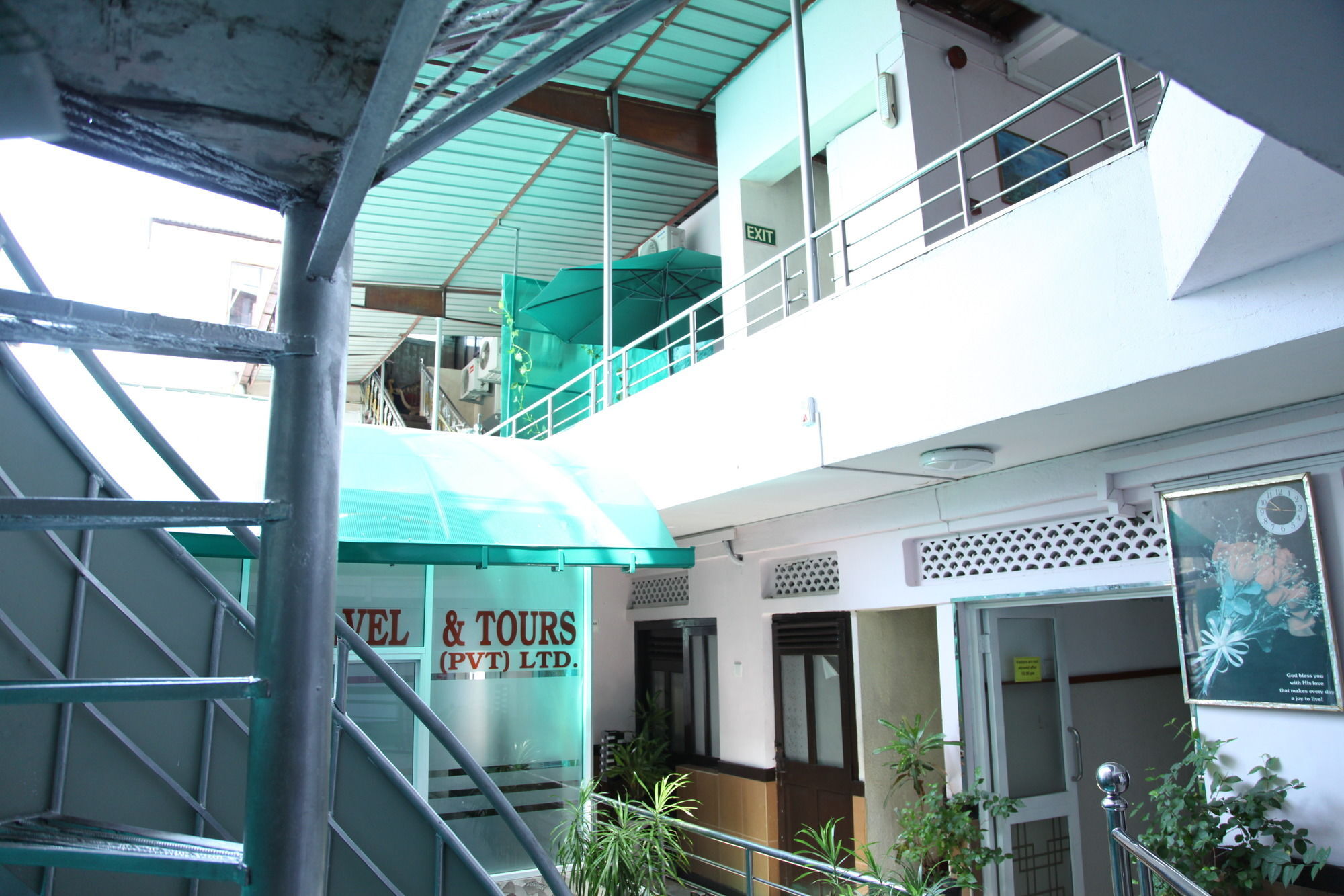 Brighten Hotel Colombo Exterior foto